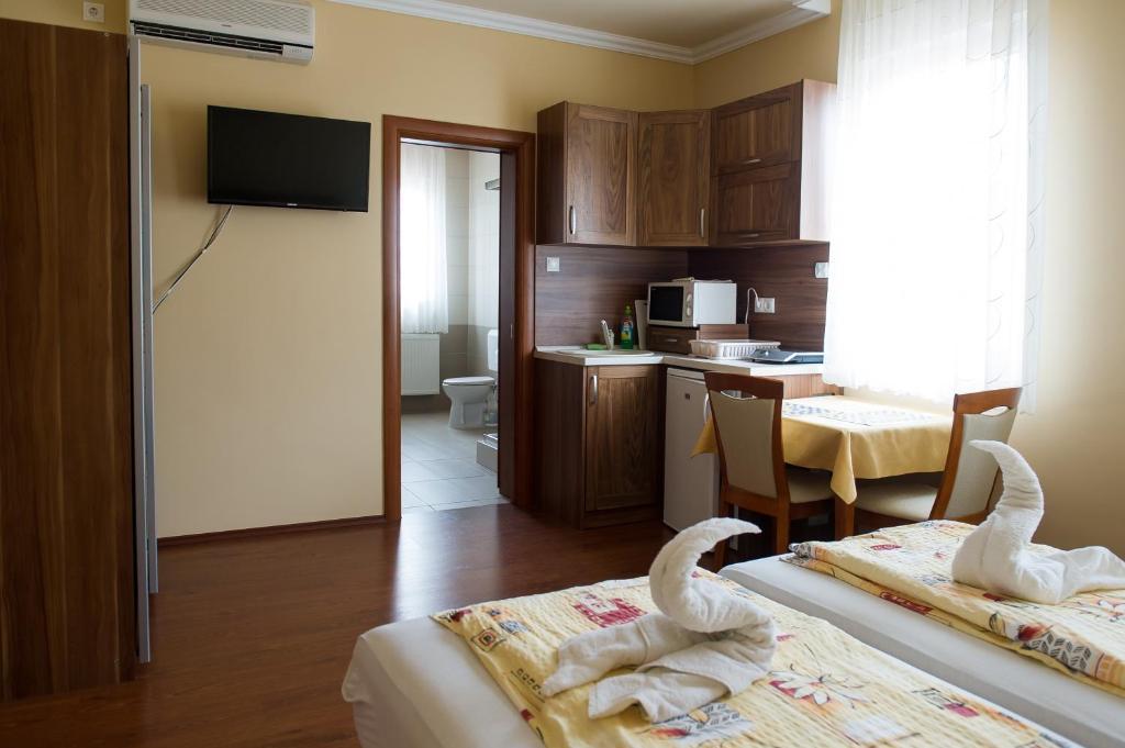 Aura Apartman Hajduszoboszlo Quarto foto