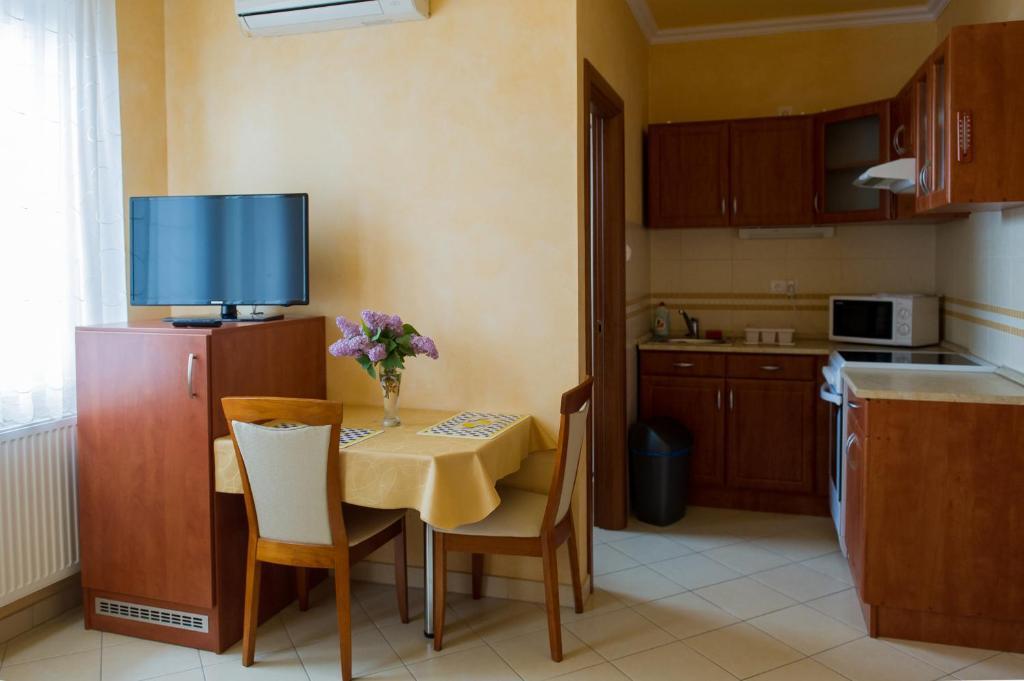 Aura Apartman Hajduszoboszlo Quarto foto