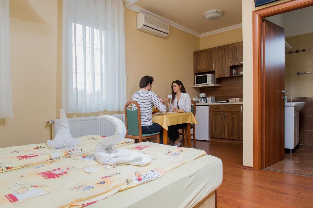 Aura Apartman Hajduszoboszlo Exterior foto